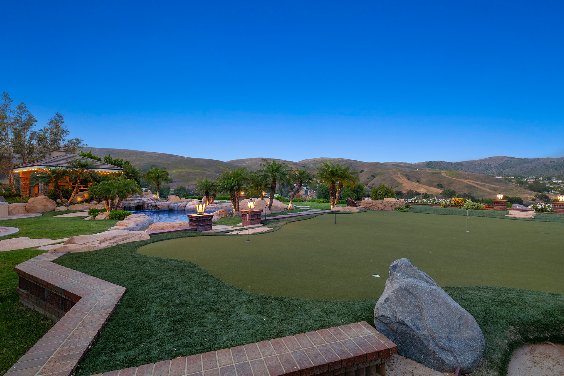 Check Out Cassia Lane! The Geronsins Real Estate Group